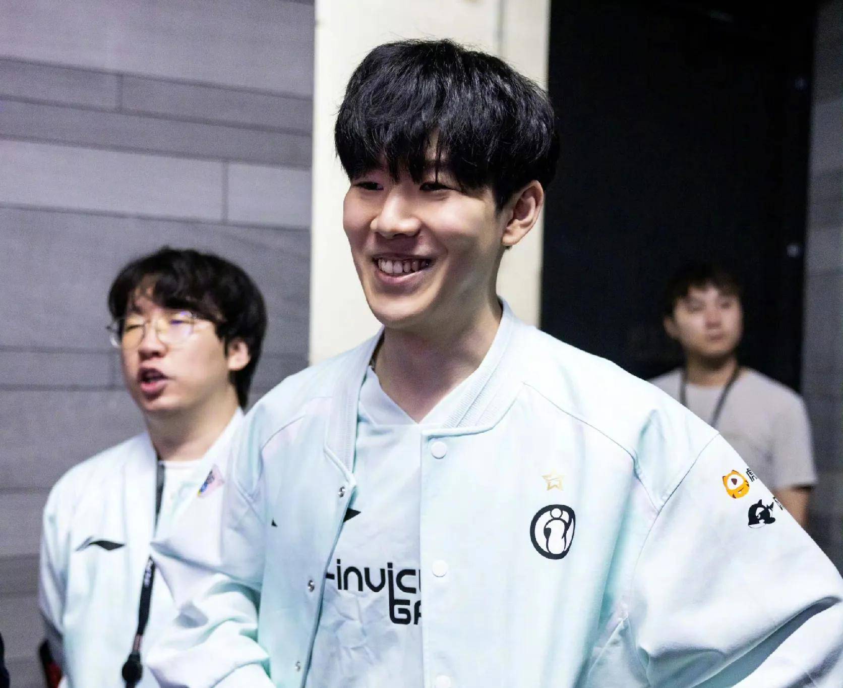 的系列赛 的系列赛