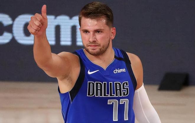 足球不仅是 足球不仅是