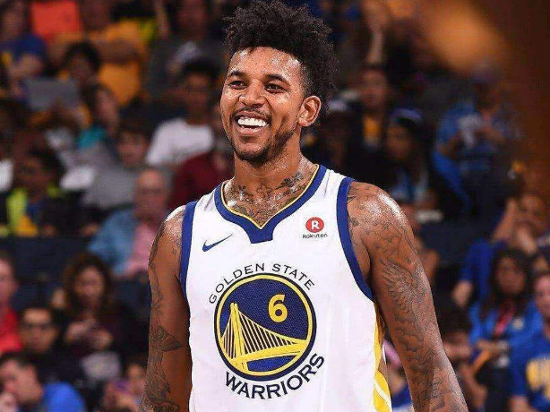 是否明显危 是否明显危